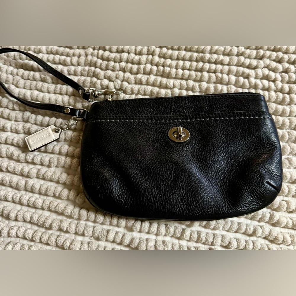 Vintage Coach Black Leather Clutch